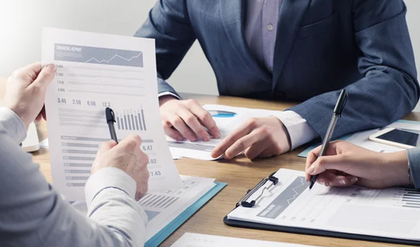business tax accountant